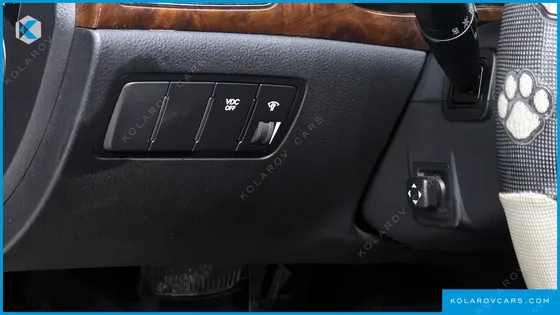 HYUNDAI GENESIS BH 330 LUXURY