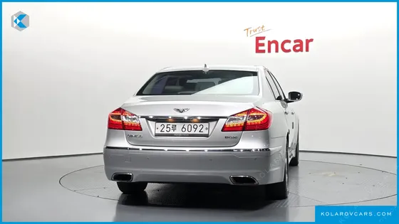 HYUNDAI GENESIS BH330 MODERN