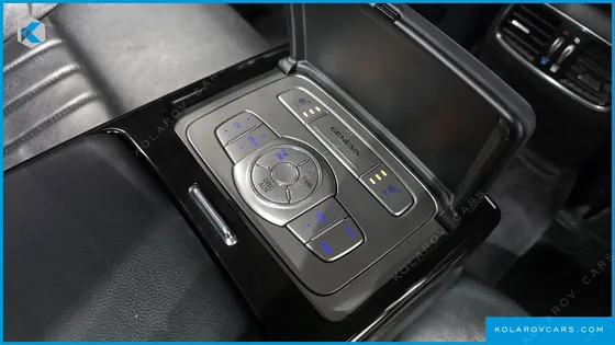 HYUNDAI GENESIS BH330 MODERN