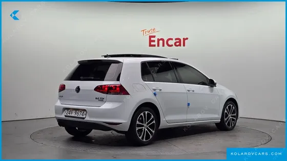 VOLKSWAGEN GOLF 2.0 TDI PREMIUM