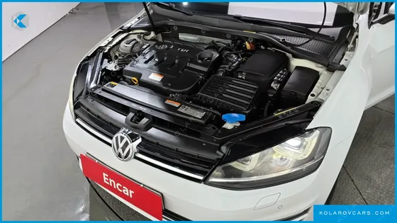 VOLKSWAGEN GOLF 2.0 TDI PREMIUM
