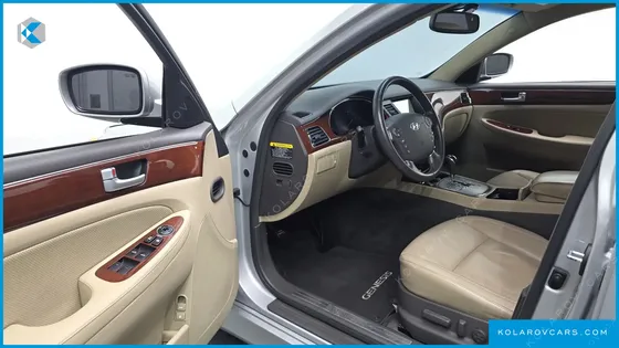HYUNDAI GENESIS 3.8 EXPORTED