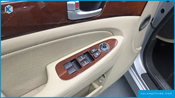 HYUNDAI GENESIS 3.8 EXPORTED