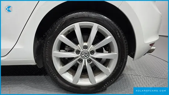 VOLKSWAGEN GOLF 2.0 TDI