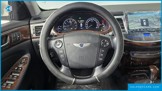 HYUNDAI GENESIS BH 380 ROYAL