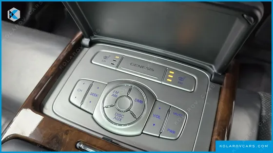 HYUNDAI GENESIS BH 380 ROYAL