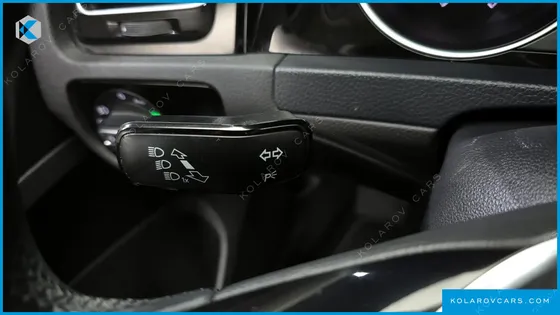 VOLKSWAGEN GOLF 2.0 TDI PREMIUM