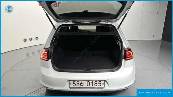 VOLKSWAGEN GOLF 2.0 TDI PREMIUM
