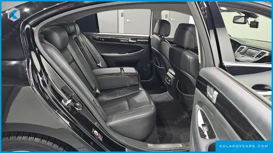 HYUNDAI GENESIS BH330 MODERN