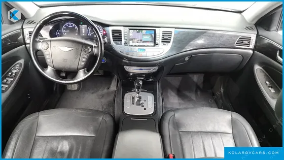 HYUNDAI GENESIS BH330 MODERN