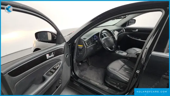 HYUNDAI GENESIS BH330 MODERN