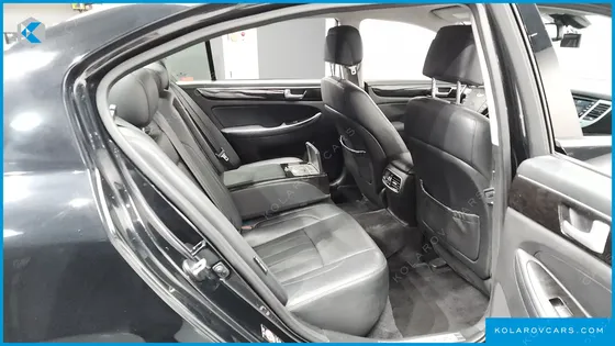 HYUNDAI GENESIS BH330 MODERN