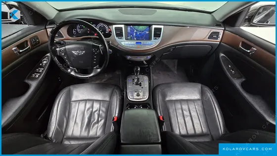 HYUNDAI GENESIS BH 330 LUXURY