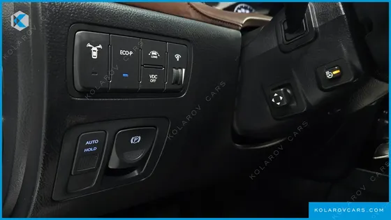 HYUNDAI GENESIS BH 330 LUXURY