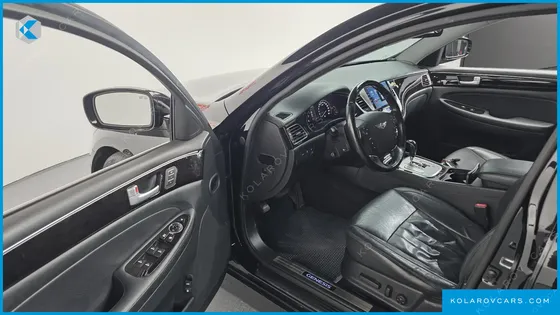 HYUNDAI GENESIS BH 330 LUXURY