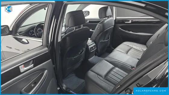 HYUNDAI GENESIS BH 330 LUXURY
