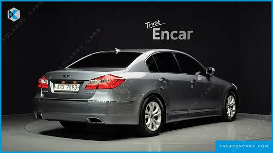 HYUNDAI GENESIS BH330 MODERN