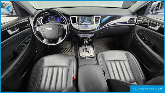 HYUNDAI GENESIS BH330 MODERN