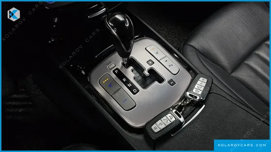 HYUNDAI GENESIS BH330 MODERN