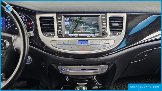 HYUNDAI GENESIS BH330 MODERN
