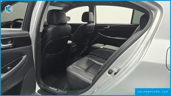HYUNDAI GENESIS BH 330 LUXURY