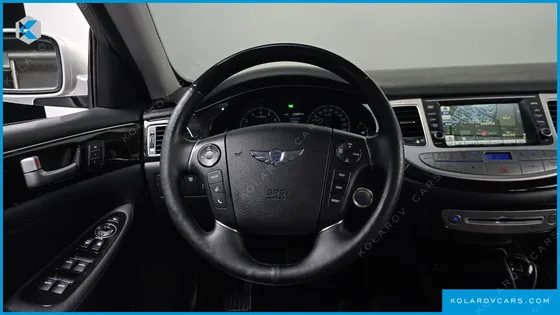 HYUNDAI GENESIS BH 330 LUXURY