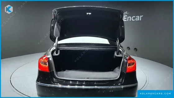 HYUNDAI GENESIS BH330 PREMIUM