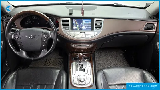 HYUNDAI GENESIS BH 380 ROYAL