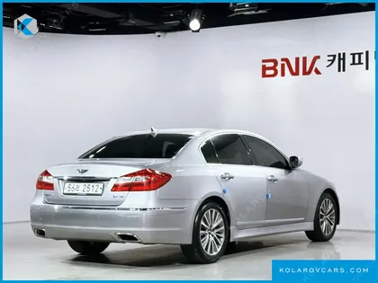 HYUNDAI GENESIS BH330 PREMIUM
