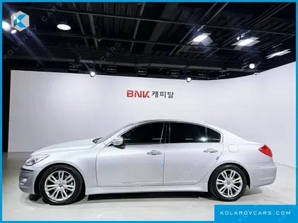 HYUNDAI GENESIS BH 330 LUXURY