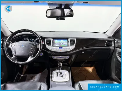 HYUNDAI GENESIS BH 330 LUXURY