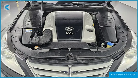 HYUNDAI GENESIS BH 380 ROYAL