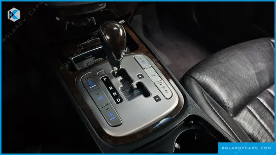 HYUNDAI GENESIS BH 380 ROYAL