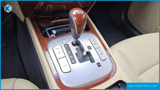 HYUNDAI GENESIS BH 330 GRAND