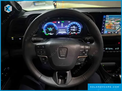 TOYOTA CROWN 2.4 4WD DUAL BOOST HYBRID