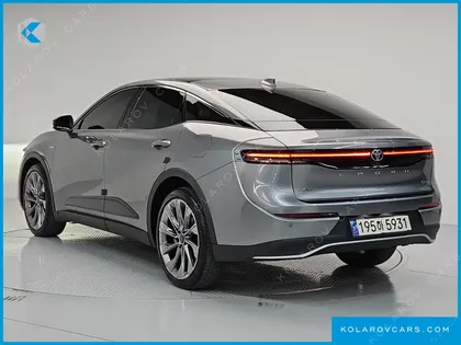 TOYOTA CROWN 2.5 4WD HYBRID
