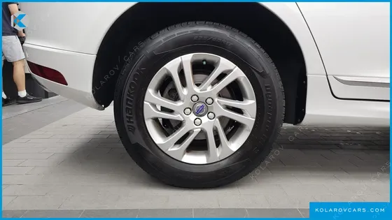 VOLVO XC60 D3
