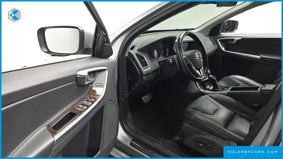 VOLVO XC60 D4