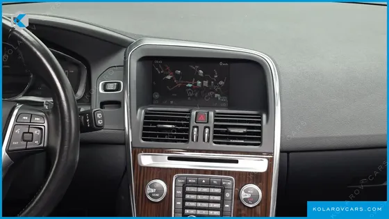 VOLVO XC60 D4
