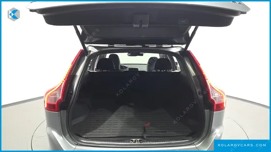 VOLVO XC60 D4