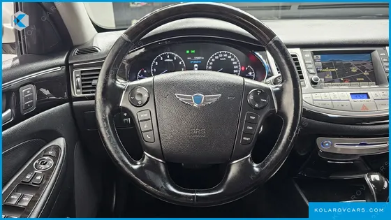 HYUNDAI GENESIS BH 330 LUXURY