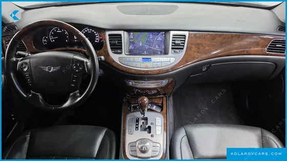 HYUNDAI GENESIS BH 380 LUXURY