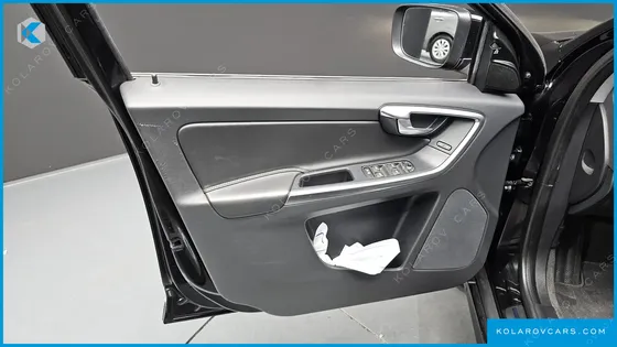 VOLVO XC60 D3
