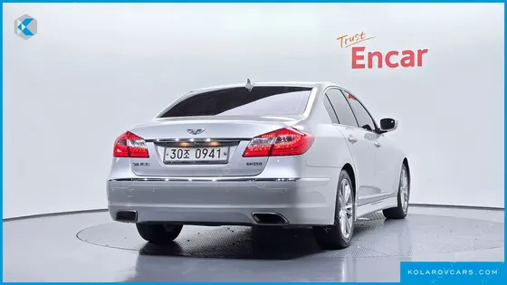 HYUNDAI GENESIS BH 330 LUXURY