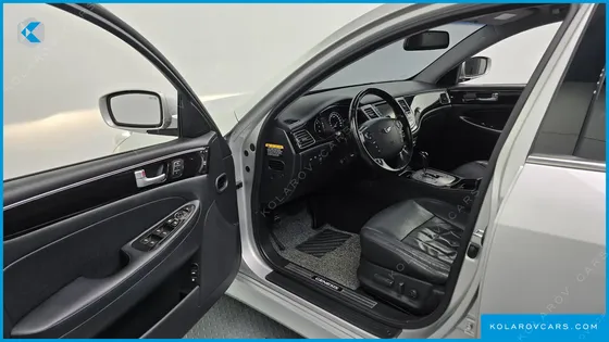 HYUNDAI GENESIS BH 330 LUXURY