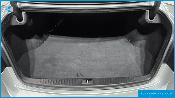 HYUNDAI GENESIS BH 330 LUXURY