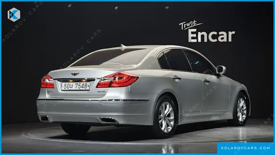 HYUNDAI GENESIS BH330 MODERN