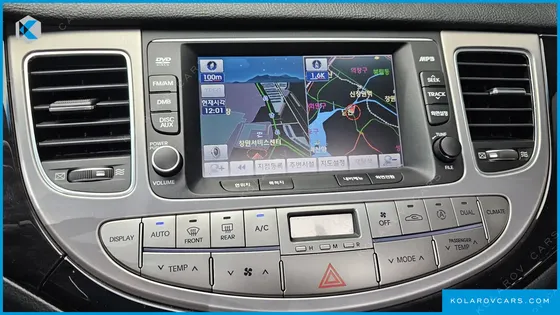HYUNDAI GENESIS BH330 MODERN