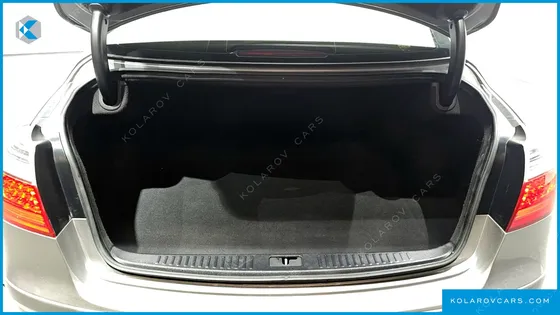 HYUNDAI GENESIS 3.8 EXPORTED