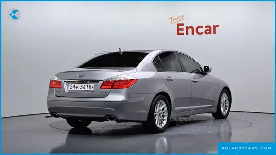HYUNDAI GENESIS BH 330 LUXURY